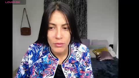 Snapshot of alejaxxxhot chatting on June 18, 7:18 pm alejaxxxhot online show from June 18, 7:18 pm