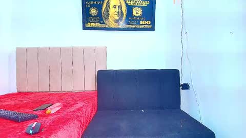 Snapshot of alejo_21cm chatting on September 30, 6:24 pm alejo_21cm online show from September 30, 6:24 pm