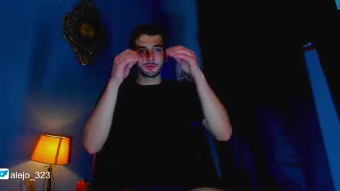 alejo_323__ online show from December 17, 3:56 am