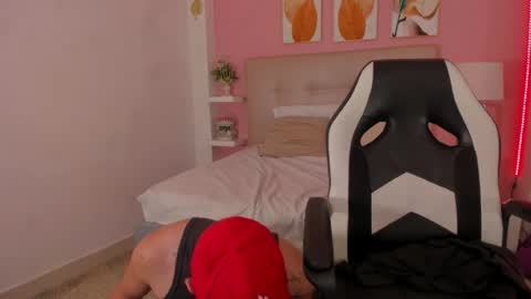 alejo_exotic online show from May 31, 6:09 pm