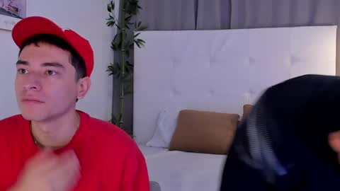 alejo_exotic online show from June 3, 12:19 pm
