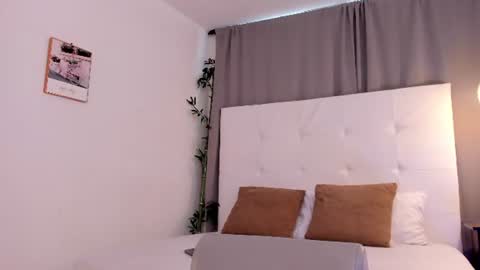 alejo_exotic online show from June 26, 12:20 pm