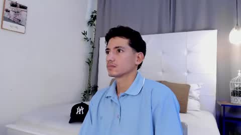 alejo_exotic online show from June 27, 12:33 pm