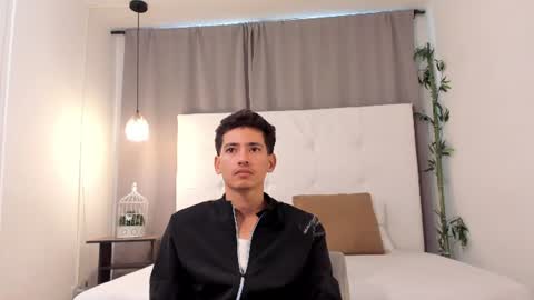 alejo_exotic online show from July 17, 12:34 pm