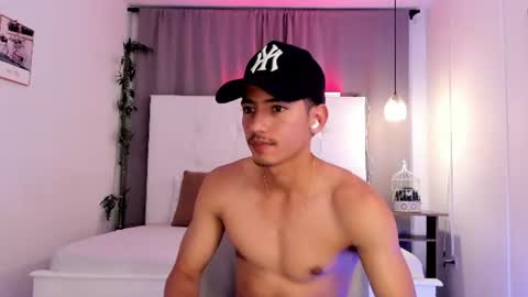 alejo_exotic online show from July 26, 2:09 am