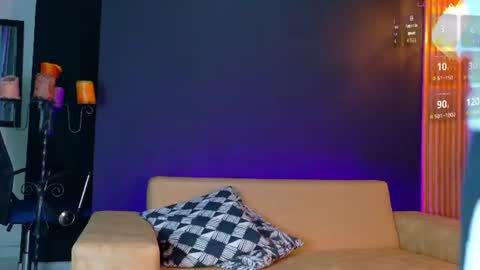 alejo_gray1 online show from June 25, 7:18 pm
