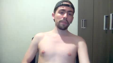 alejo_shy online show from December 15, 10:47 pm