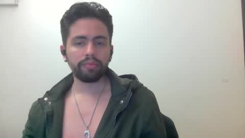 alejo_shy online show from December 5, 1:58 am