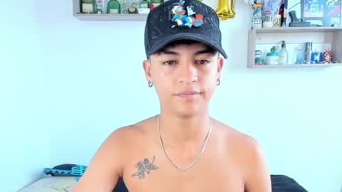 Snapshot of alejoo_storms chatting on July 21, 6:21 pm alejo online show from July 21, 6:21 pm