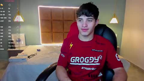 Snapshot of alejootwink chatting on September 26, 4:38 am ALejoo Saenz online show from September 26, 4:38 am