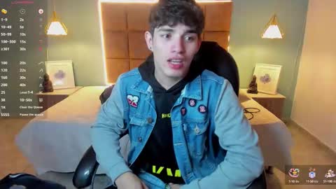 Snapshot of alejootwink chatting on September 30, 7:57 am ALejoo Saenz online show from September 30, 7:57 am