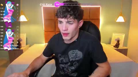 Snapshot of alejootwink chatting on December 15, 1:32 am ALejoo Saenz online show from December 15, 1:32 am