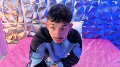 aleking13 online show from October 27, 1:04 pm