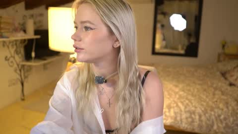 Lexi online show from November 20, 4:23 am