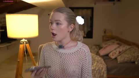 Lexi online show from November 26, 4:13 am