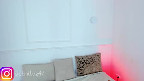 Snapshot of aleksandra_miller chatting on February 27, 12:23 pm Aleksandra online show from February 27, 12:23 pm