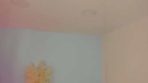 Snapshot of aleksandra_miller chatting on June 19, 12:42 pm Aleksandra online show from June 19, 12:42 pm