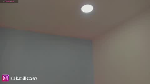 Snapshot of aleksandra_miller chatting on July 28, 12:34 pm Aleksandra online show from July 28, 12:34 pm