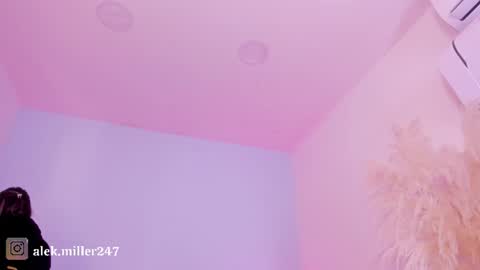 Snapshot of aleksandra_miller chatting on July 28, 3:21 pm Aleksandra online show from July 28, 3:21 pm