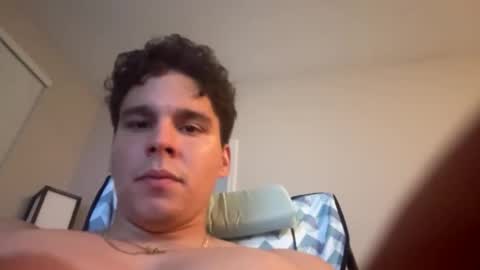 Snapshot of alemoy chatting on May 30, 5:04 am alemoy online show from May 30, 5:04 am