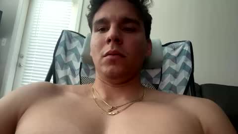 Snapshot of alemoy chatting on May 30, 8:28 pm alemoy online show from May 30, 8:28 pm