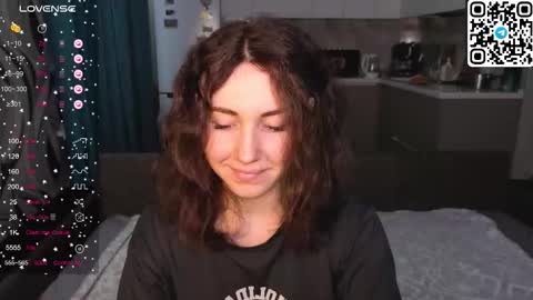 Alenkaaa online show from December 15, 9:02 am