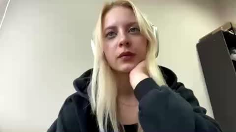 Milana online show from June 19, 3:27 pm