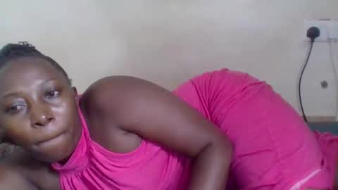 Snapshot of alesha_ chatting on January 14, 4:29 pm Noreen Kennth and Emilly online show from January 14, 4:29 pm