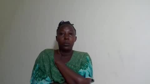 Snapshot of alesha_ chatting on January 20, 5:15 am Noreen Kennth and Emilly online show from January 20, 5:15 am