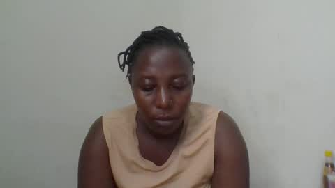 Snapshot of alesha_ chatting on March 4, 6:47 am Noreen Kennth and Emilly online show from March 4, 6:47 am
