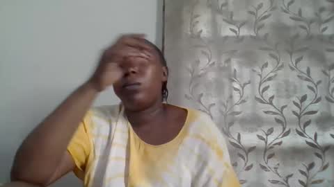 Snapshot of alesha_ chatting on September 13, 7:30 am Noreen Kennth and Emilly online show from September 13, 7:30 am