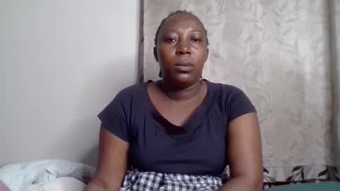 Snapshot of alesha_ chatting on September 23, 2:36 am Noreen Kennth and Emilly online show from September 23, 2:36 am