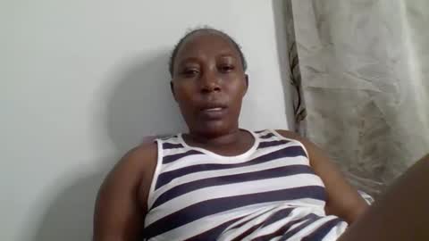 Snapshot of alesha_ chatting on September 29, 6:13 pm Noreen Kennth and Emilly online show from September 29, 6:13 pm