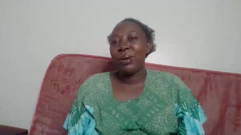 Snapshot of alesha_ chatting on November 16, 6:41 am Noreen Kennth and Emilly online show from November 16, 6:41 am