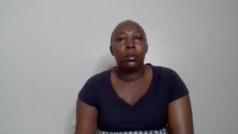 Snapshot of alesha_ chatting on November 26, 7:53 am Noreen Kennth and Emilly online show from November 26, 7:53 am