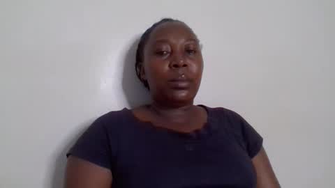 Noreen Kennth and Emilly online show from February 2, 8:02 am