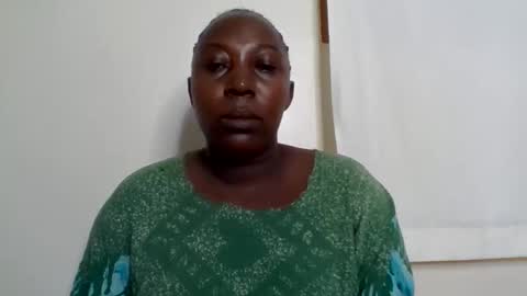 Noreen Kennth and Emilly online show from June 7, 5:06 pm