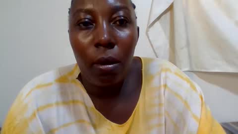 Noreen Kennth and Emilly online show from June 11, 8:34 am