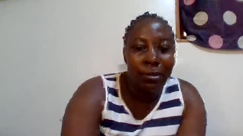 Snapshot of alesha_ chatting on June 27, 5:23 am Noreen Kennth and Emilly online show from June 27, 5:23 am