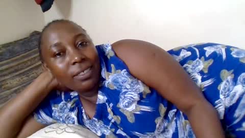 Snapshot of alesha_ chatting on July 22, 6:49 am Noreen Kennth and Emilly online show from July 22, 6:49 am