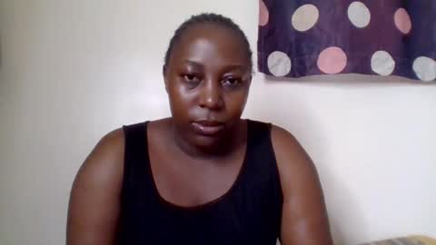 Snapshot of alesha_ chatting on July 27, 6:09 am Noreen Kennth and Emilly online show from July 27, 6:09 am