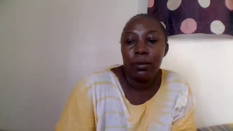 Snapshot of alesha_ chatting on July 31, 7:19 am Noreen Kennth and Emilly online show from July 31, 7:19 am