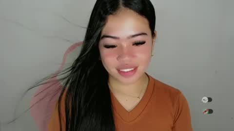 Snapshot of alesha_vibe_me chatting on June 23, 6:17 pm alesha_vibe_me online show from June 23, 6:17 pm