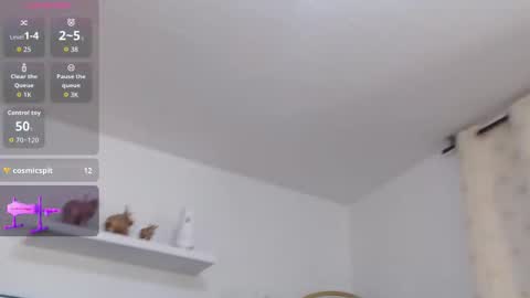 Snapshot of aleska128 chatting on September 16, 12:28 pm Aleska online show from September 16, 12:28 pm