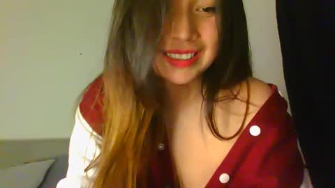 QUEEN OFF MILk  IM BACK  15 NOV online show from October 7, 11:35 pm