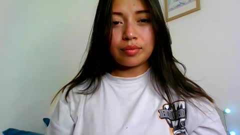Snapshot of aleska_dollx chatting on May 24, 7:30 pm QUEEN OFF MILk IM BACK 15 NOV online show from May 24, 7:30 pm