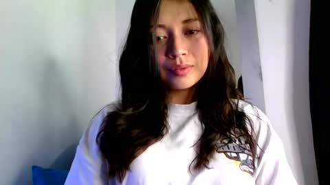 Snapshot of aleska_dollx chatting on June 8, 8:20 pm QUEEN OFF MILk IM BACK 15 NOV online show from June 8, 8:20 pm