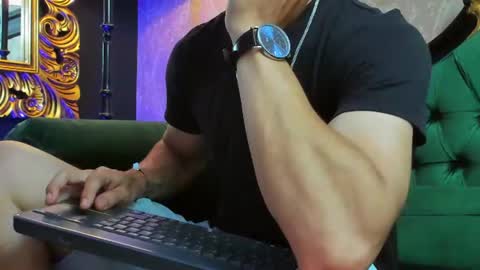 Alessandro King online show from July 25, 9:34 pm