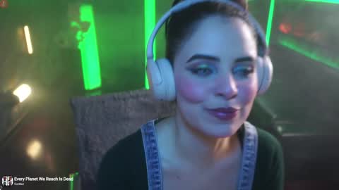 Snapshot of alessa_goreng chatting on January 26, 8:46 am Alessa Goreng online show from January 26, 8:46 am