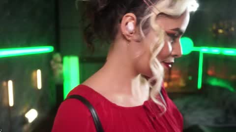 Snapshot of alessa_goreng chatting on December 5, 7:39 am Alessa Goreng online show from December 5, 7:39 am